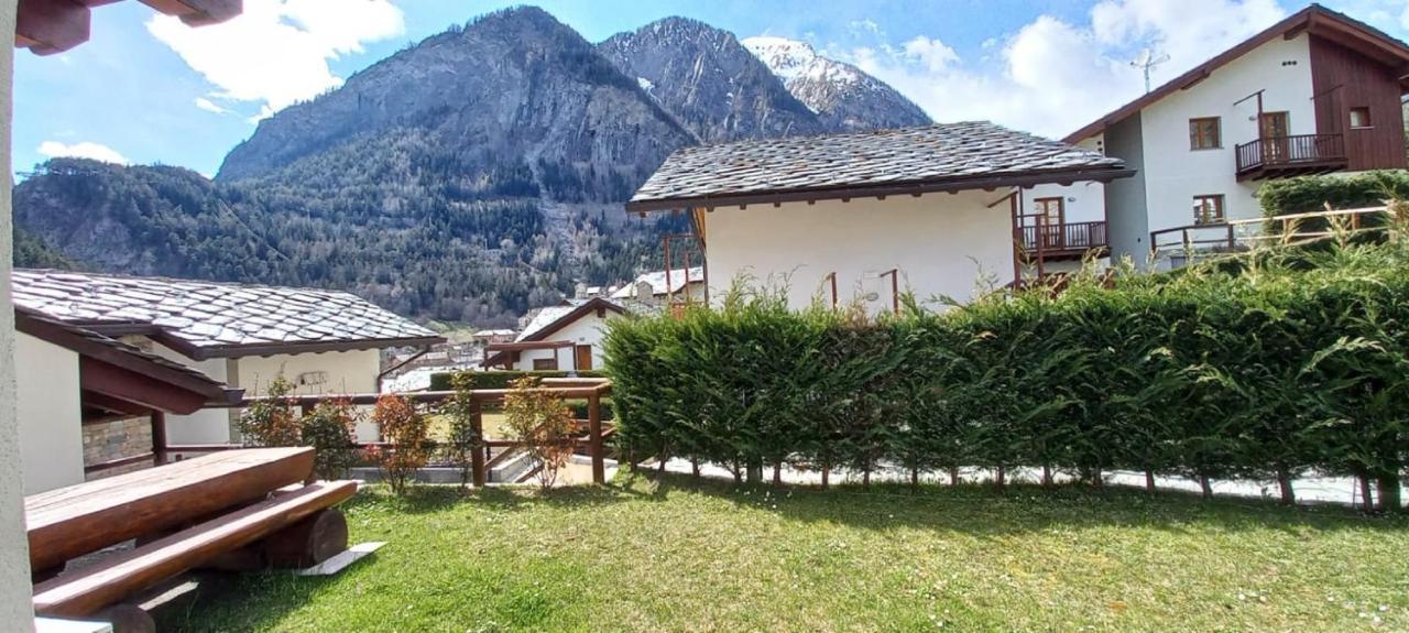 Villaggio Delle Alpi Pré-Saint-Didier Eksteriør bilde